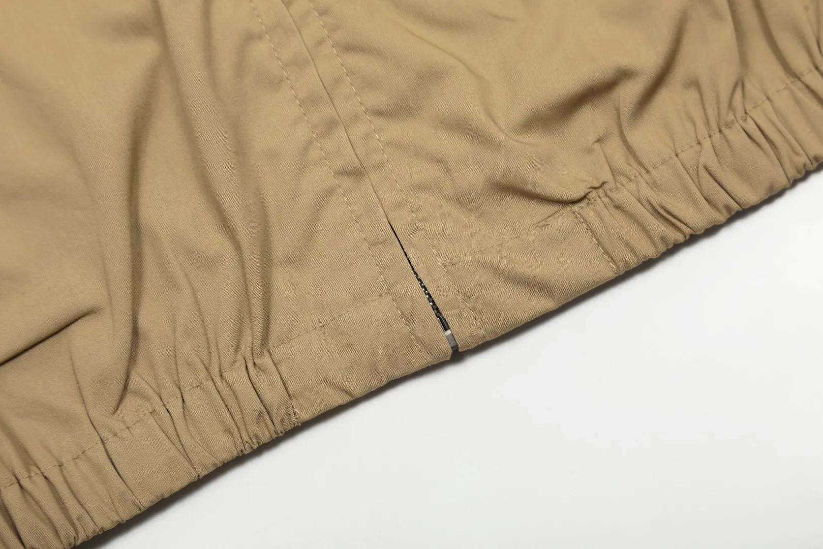 🅿️290 "Top Quality" Style No.: 8097# [Ralph Lauren Basic Classic Thin Couple Jacket Windbreaker Hooded Jacket] ✅Ralph Lauren Ralph Lauren Spring and Autumn Lightweight Thin Unisex Couple Hooded Jacket ✅Polyester fiber fabric Thin, light and non-pressing ✅Sports travel, leisure and business, simple and easy to match ✅Simple upper body, easy to match, ootd must-have, versatile YYDS~ Size: M-XXL Color: Khaki Navy